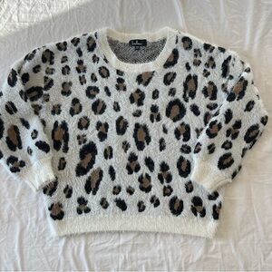 Lulus Fuzzy Leopard Print Eyelash Knit Sweater White Tan S/M Medium Pullover